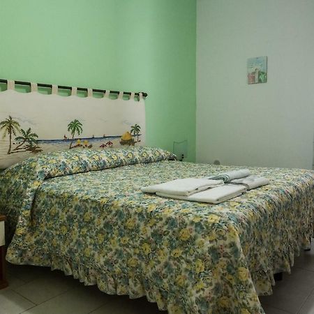 Aurora Sul Mare Bed & Breakfast Отранто Екстериор снимка